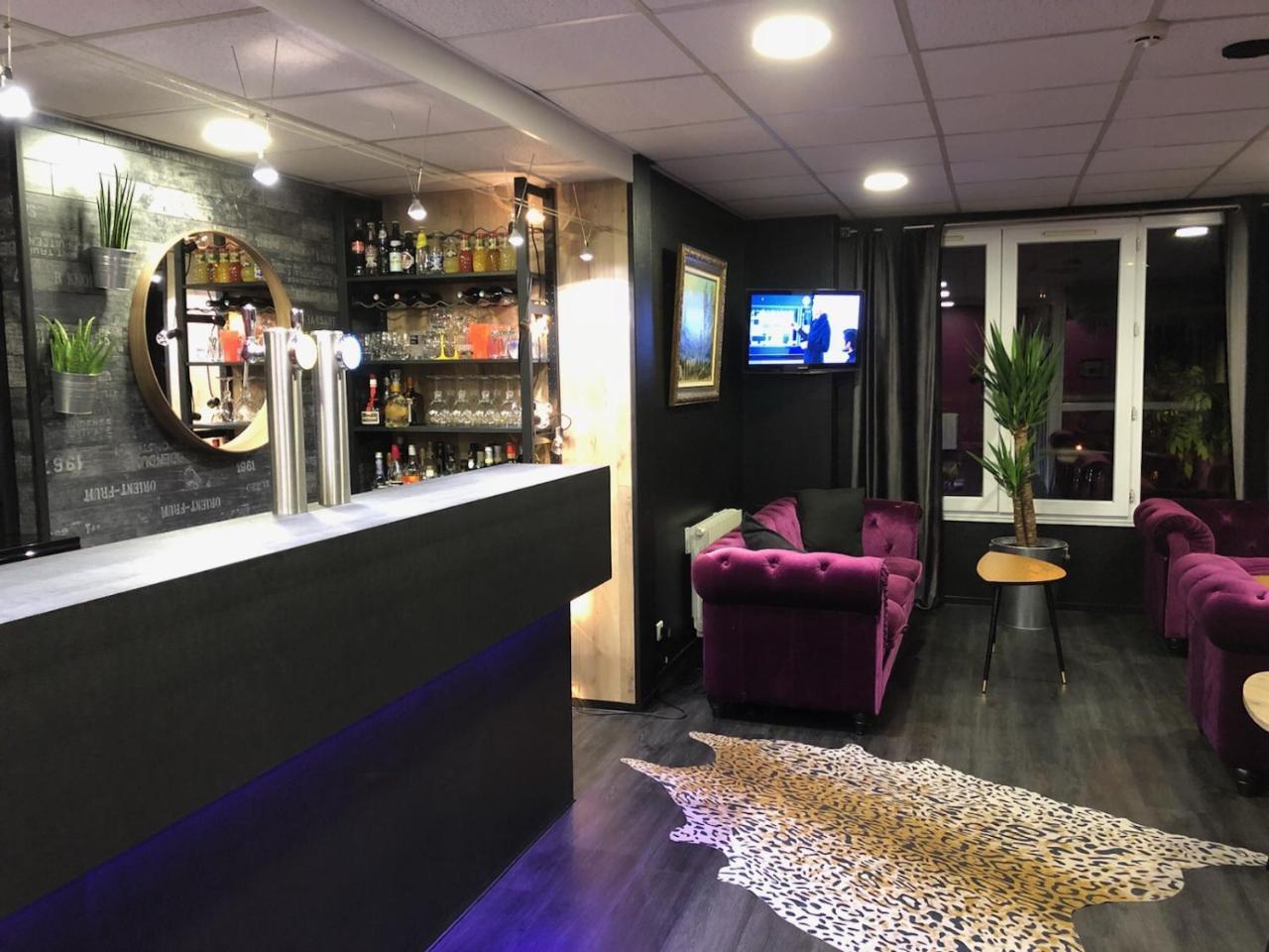 Hotel Restaurant Baryton Saint-Marcel  Exteriér fotografie